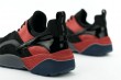 Női szabadiőcipő fekete és piros színekben Thumb